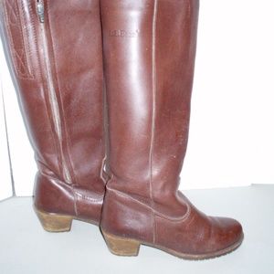 L.L. Bean Vintage Brown Leather Tall Boots-6 M